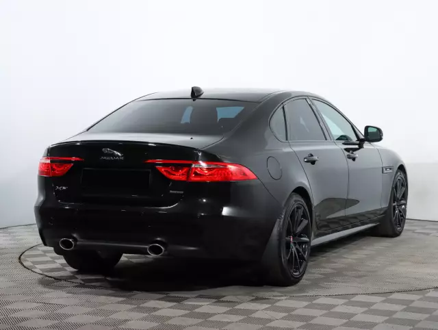Jaguar XF 2018