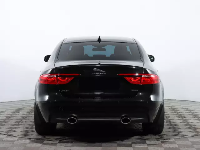 Jaguar XF 2018