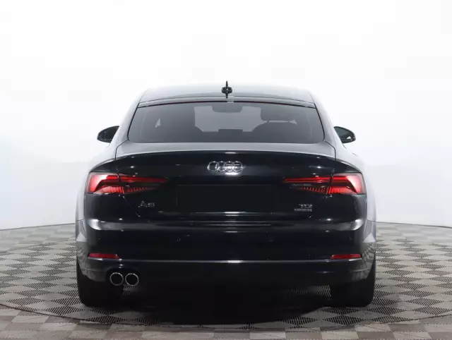 Audi A5 2016