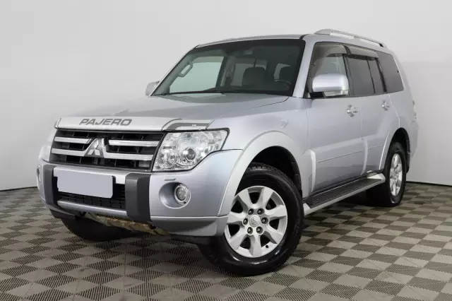 Mitsubishi Pajero 2008