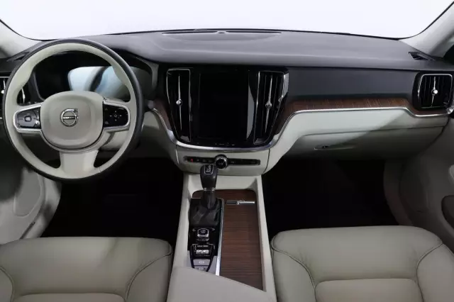 Volvo S60 2020