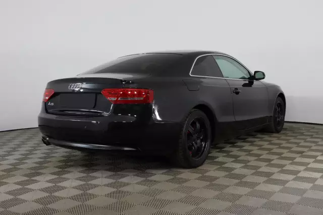 Audi A5 2011