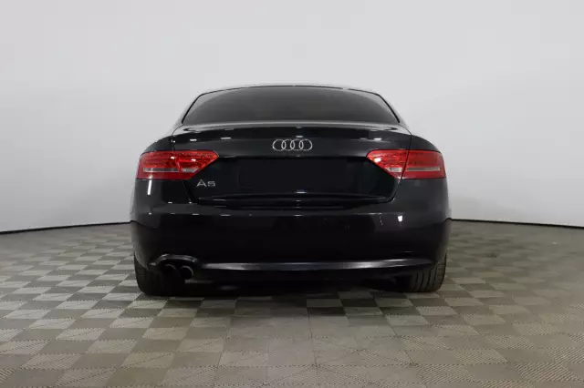 Audi A5 2011