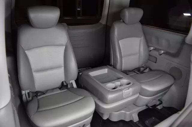 Hyundai Grand Starex 2009