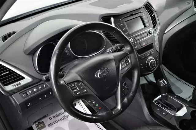 Hyundai Santa Fe 2016