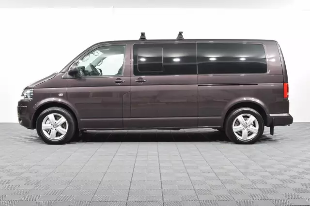 Volkswagen Multivan 2010