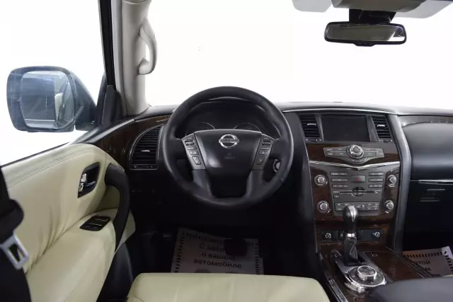 Nissan Patrol 2010