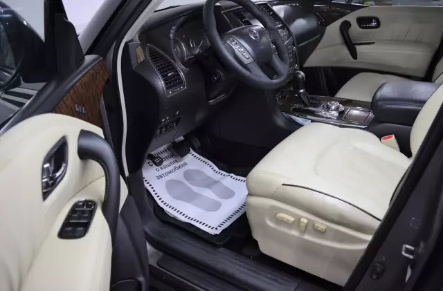 Nissan Patrol 2010
