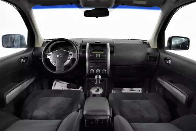 Nissan X-Trail 2012