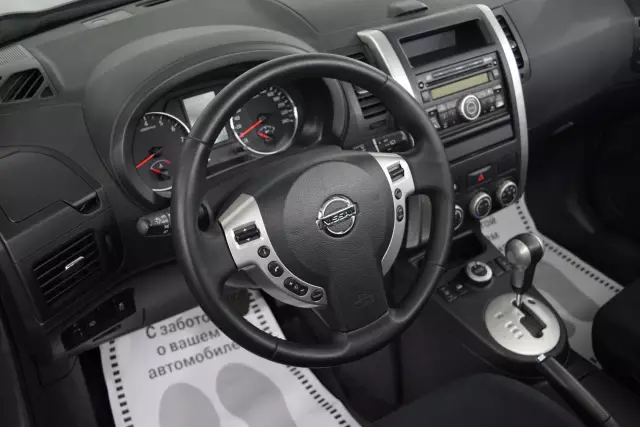 Nissan X-Trail 2012