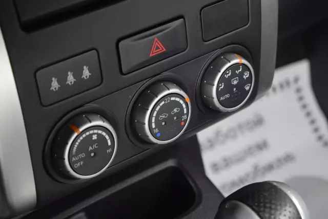 Nissan X-Trail 2012