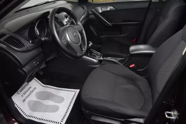 Kia Cerato 2010