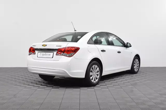 Chevrolet Cruze 2013