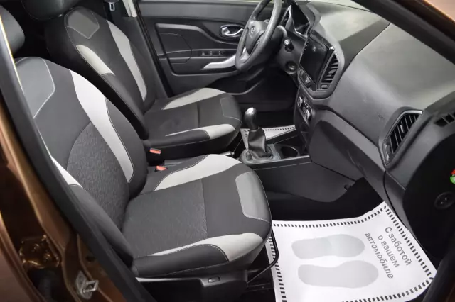 LADA XRAY 2016
