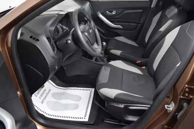 LADA XRAY 2016