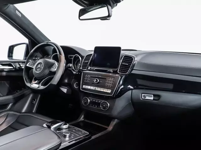 Mercedes-Benz GLE 2016