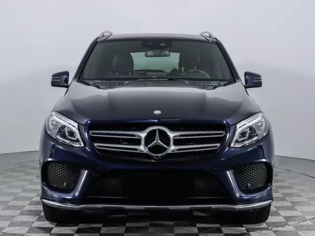 Mercedes-Benz GLE 2016