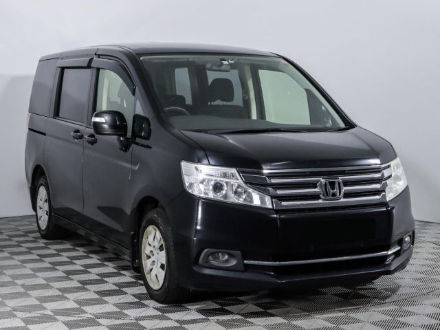 Honda Stepwgn 2015