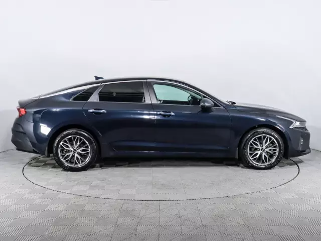 Kia K5 2021