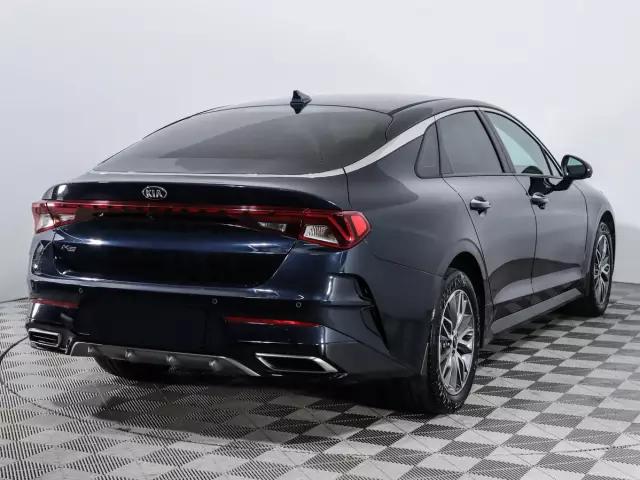Kia K5 2021