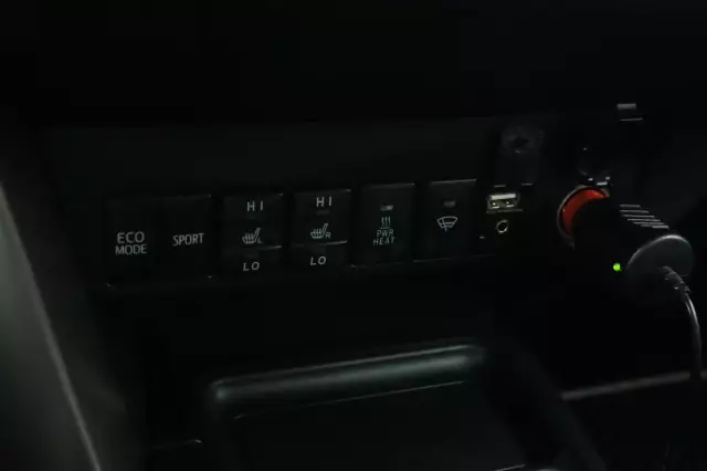 Toyota RAV4 2014