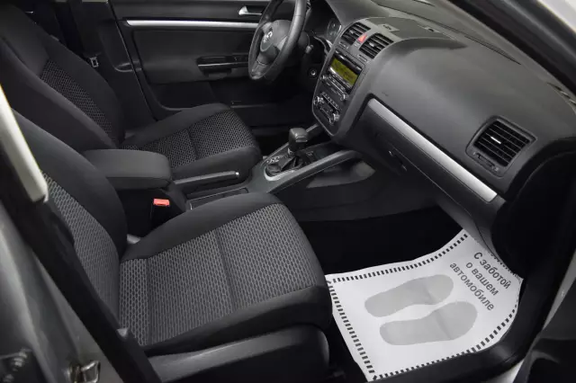 Volkswagen Jetta 2010