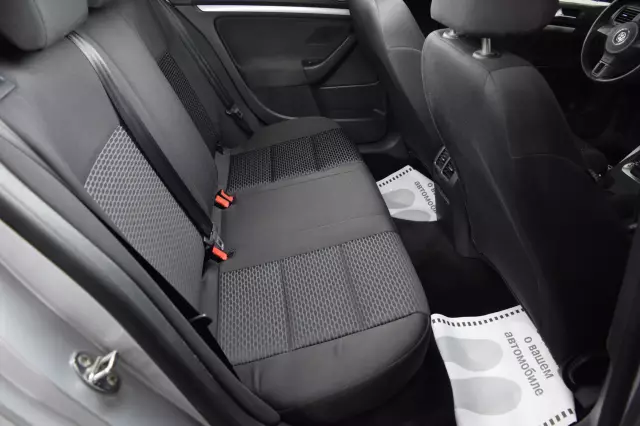 Volkswagen Jetta 2010