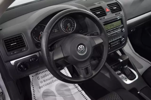 Volkswagen Jetta 2010