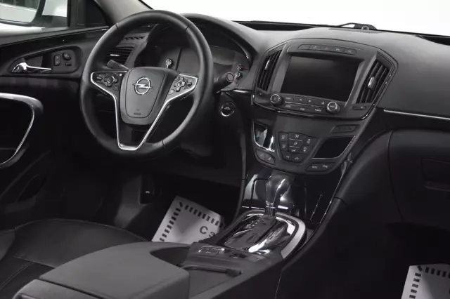 Opel Insignia 2013