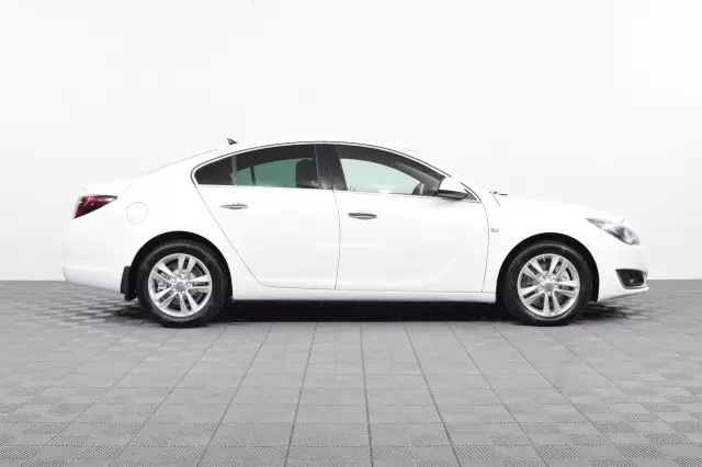 Opel Insignia 2013