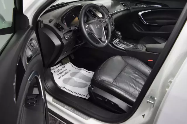 Opel Insignia 2013