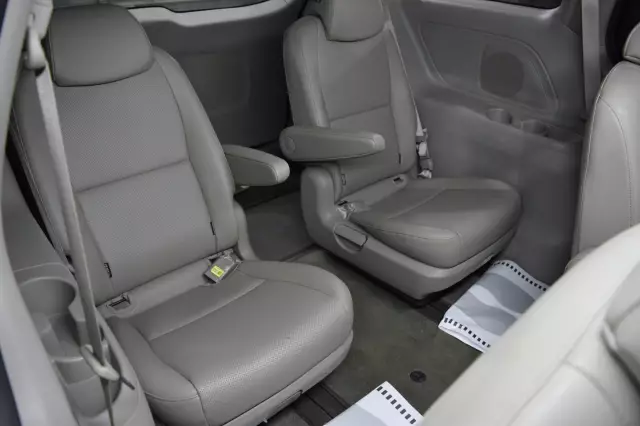 Kia Carnival 2017