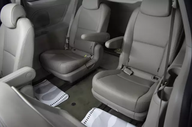 Kia Carnival 2017