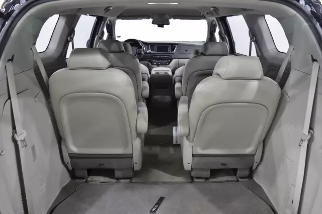 Kia Carnival 2017