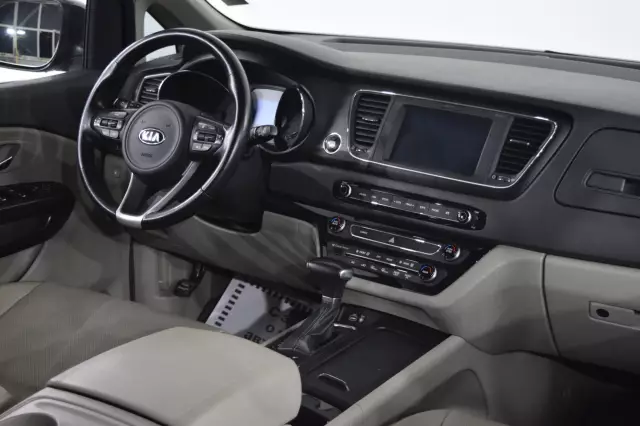 Kia Carnival 2017
