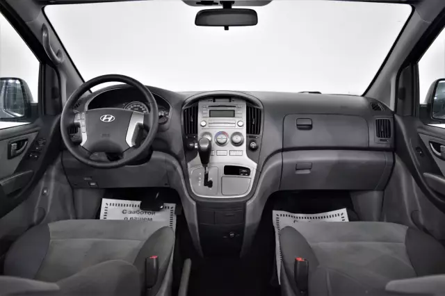 Hyundai Grand Starex 2013