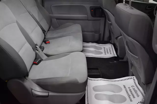 Hyundai Grand Starex 2013