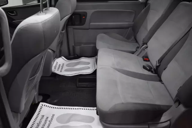 Hyundai Grand Starex 2013