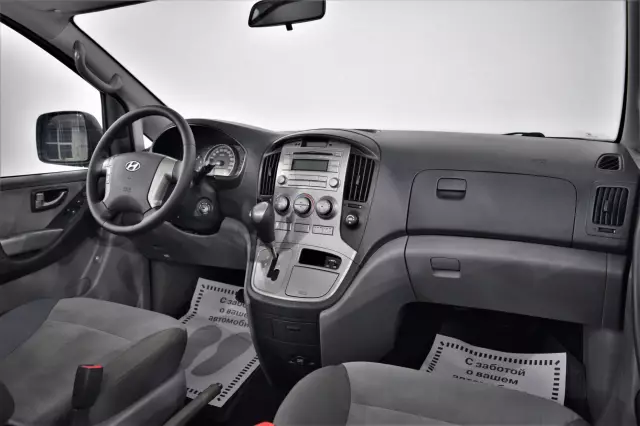 Hyundai Grand Starex 2013