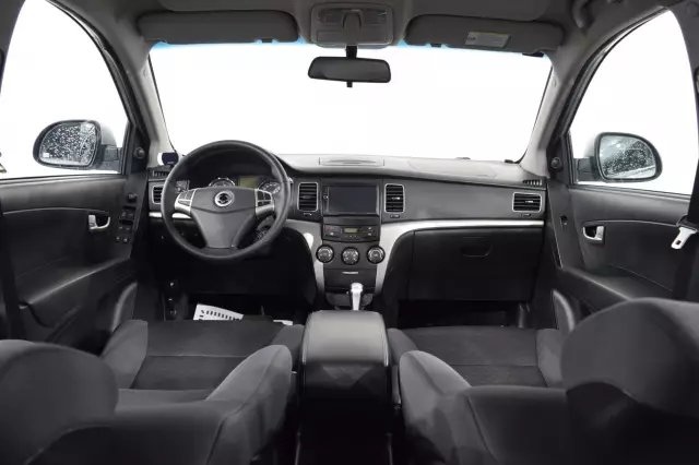SsangYong Actyon 2011