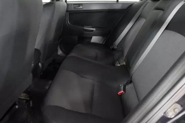 Mitsubishi Lancer 2010