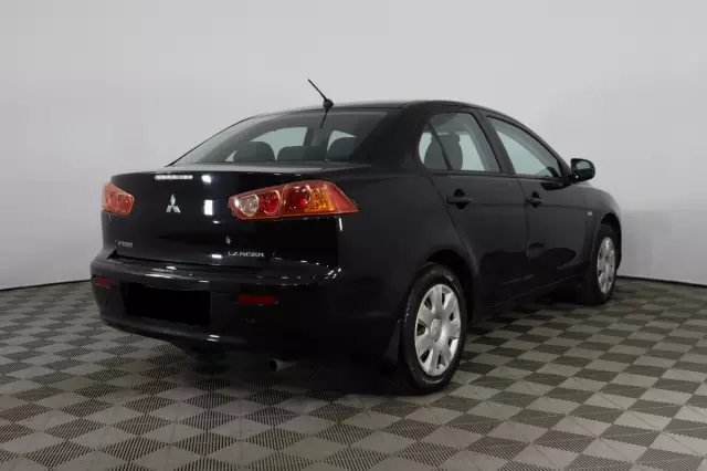 Mitsubishi Lancer 2010