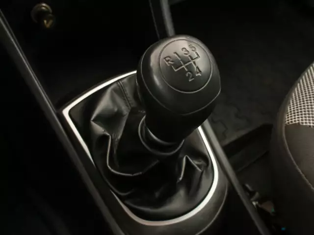 Hyundai Solaris 2010