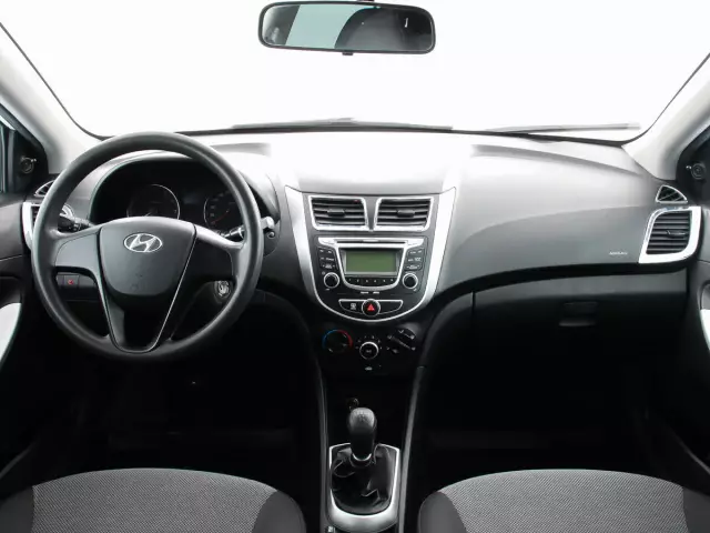 Hyundai Solaris 2010