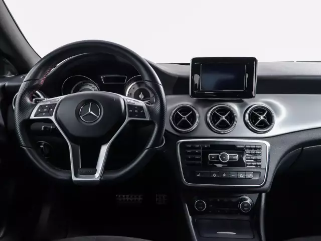 Mercedes-Benz CLA-Класс 2017