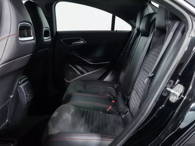 Mercedes-Benz CLA-Класс 2017