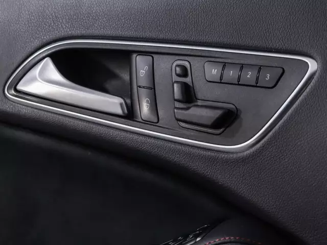 Mercedes-Benz CLA-Класс 2017