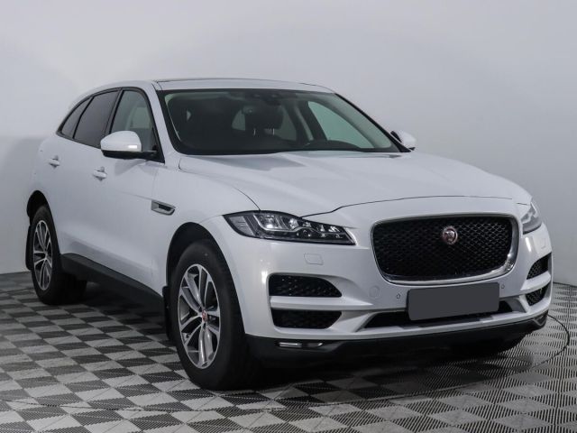 Jaguar F-Pace 2016
