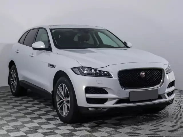 Jaguar F-Pace 2016