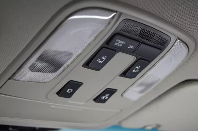 Kia Carnival 2018